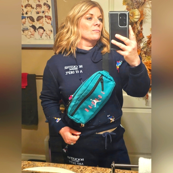AIR JORDAN Retro Belted Teal Colored Bum Bag/Fanny Pack - Picture 3 of 14